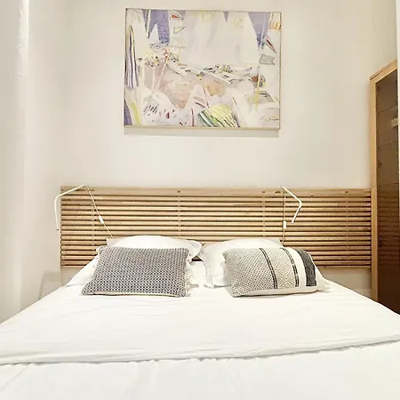 Lägenhet One Bedroom - 85m